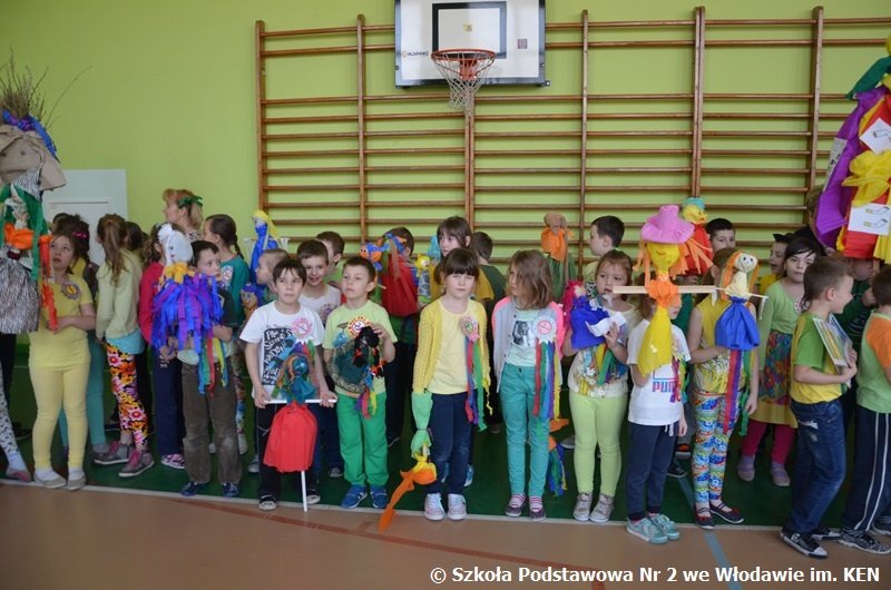 wiosenneuroczystociwklasach0iii4.jpg