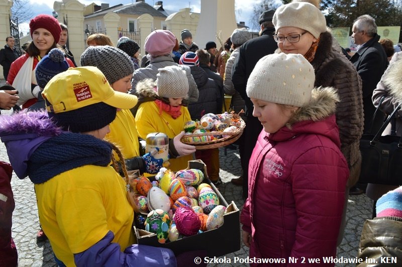 wolontariuszezeszkoypodstawowejnr217.jpg