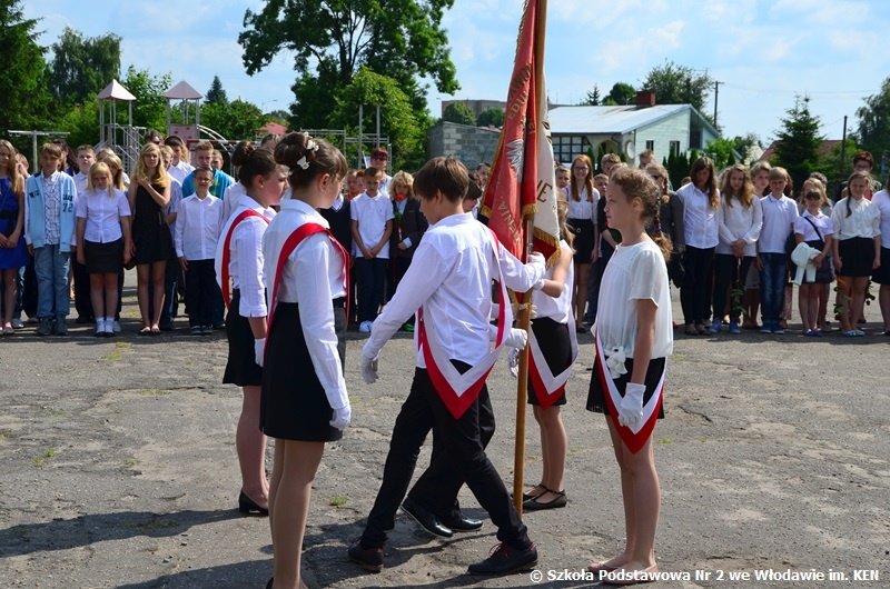 zakoczenierokuszkolnego2014201530.jpg