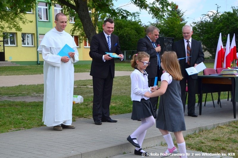zakoczenierokuszkolnego2014201560.jpg