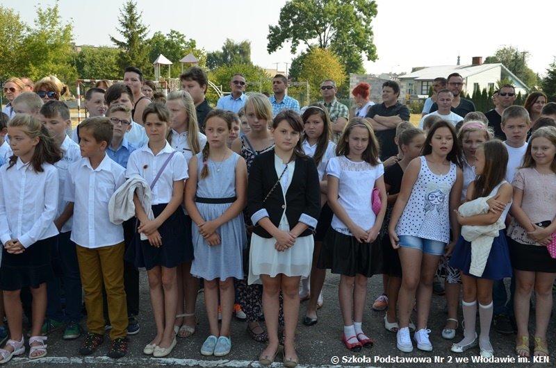 rozpoczcierokuszkolnego2015201632.jpg